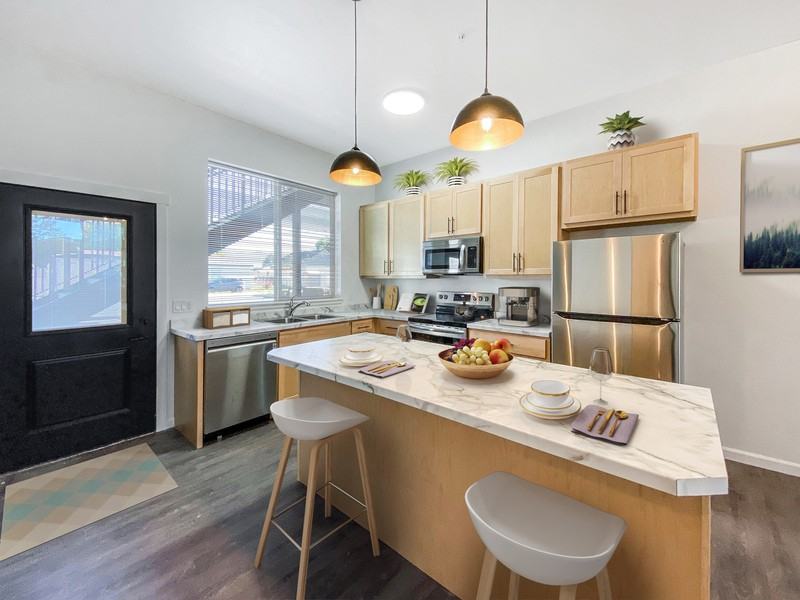 2120 South Ave W #104 - Photo 3 of 18