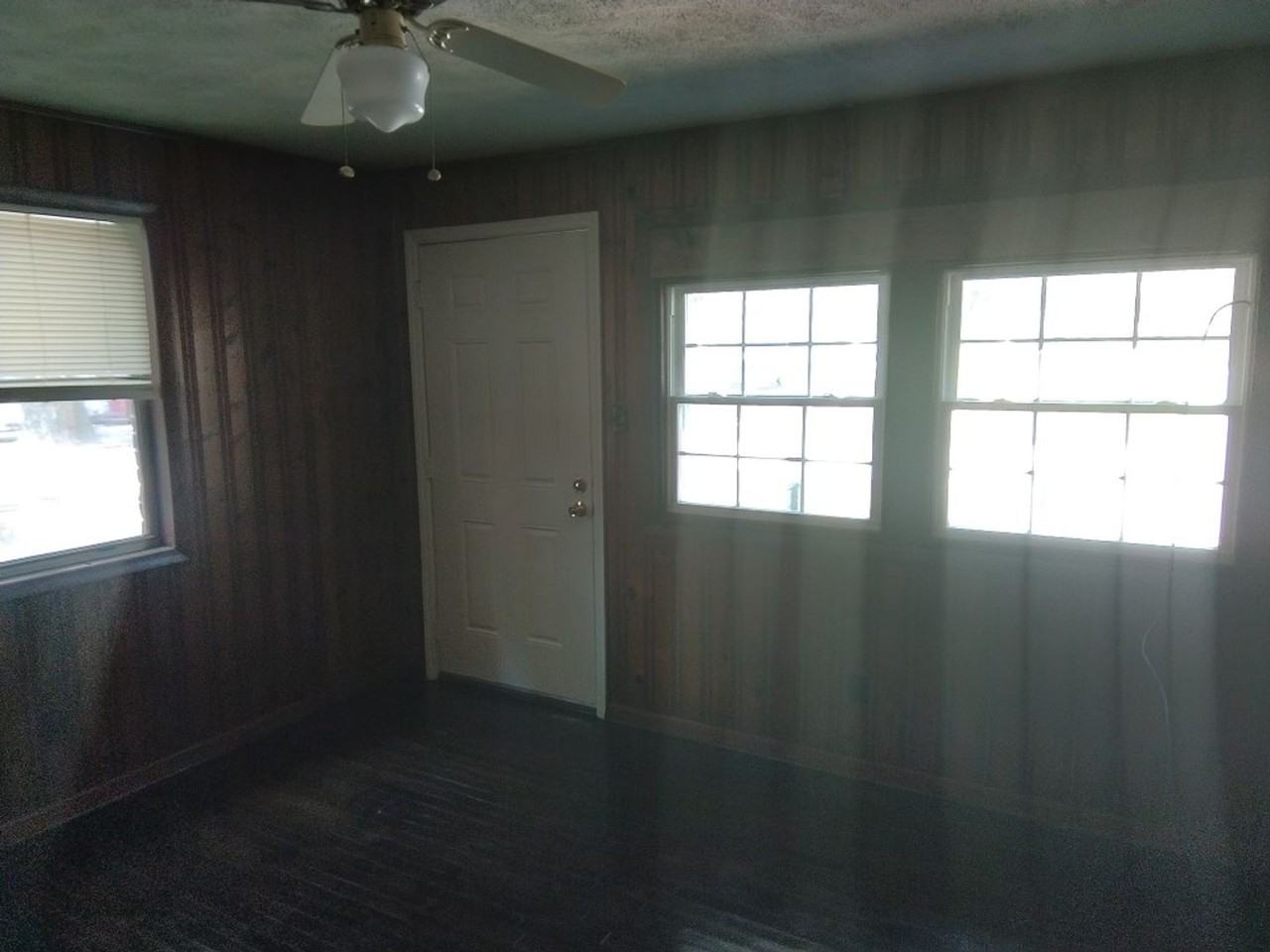 314 Old Shaw Rd - Photo 3 of 28