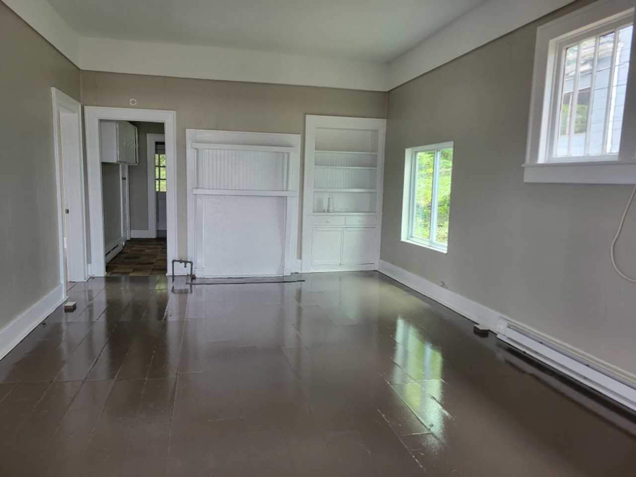 4906 13th Ave - Photo 2 of 6