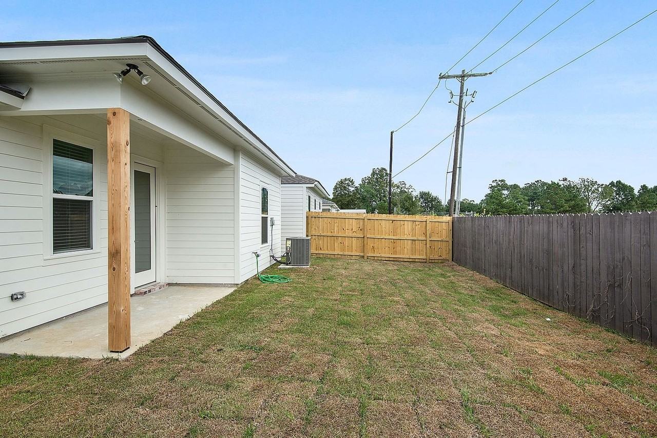 6429 Vintage Rose Ct - Photo 2 of 10
