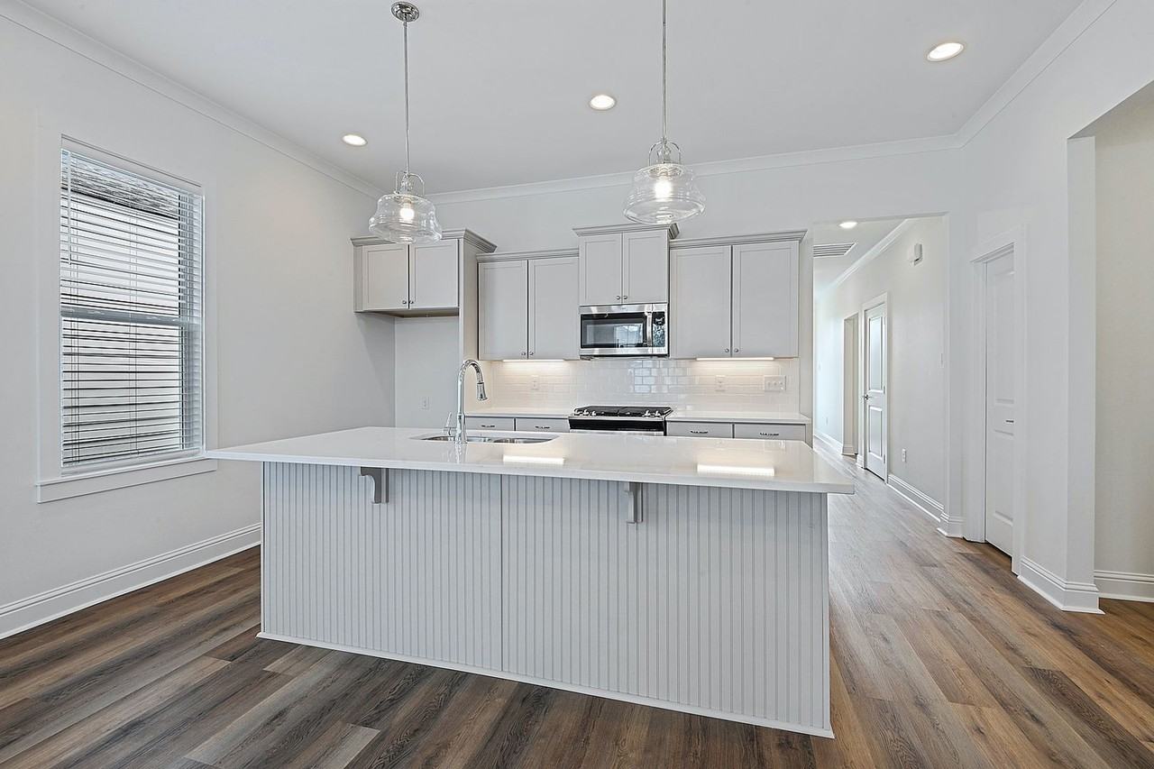 6429 Vintage Rose Ct - Photo 3 of 10