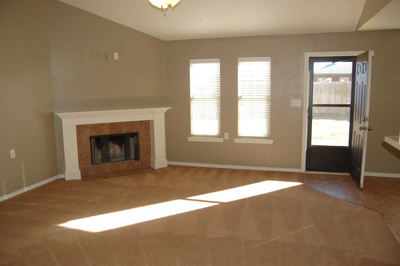 1411 78th St - Photo 2 of 14