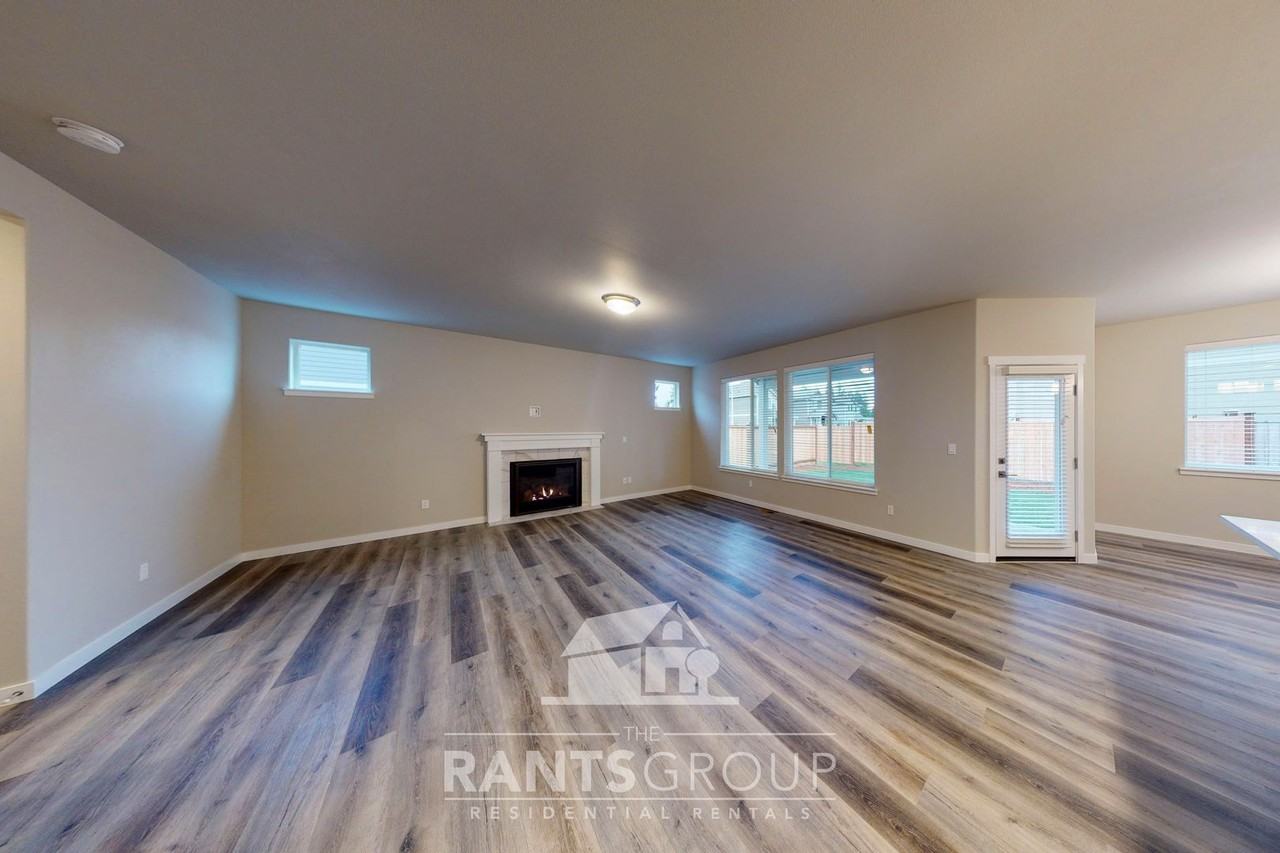 3401 64th Ln Sw - Photo 5 of 28