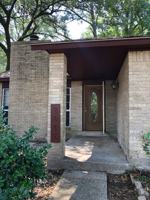 featured image of 3006 Glen Ct