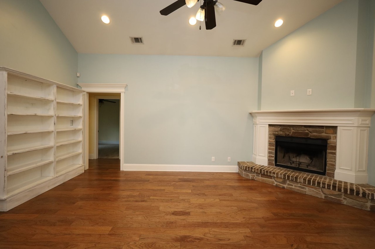 743 Lawson Farms Rd - Photo 3 of 21