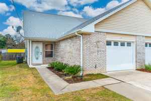 featured image of 2139 Tom St