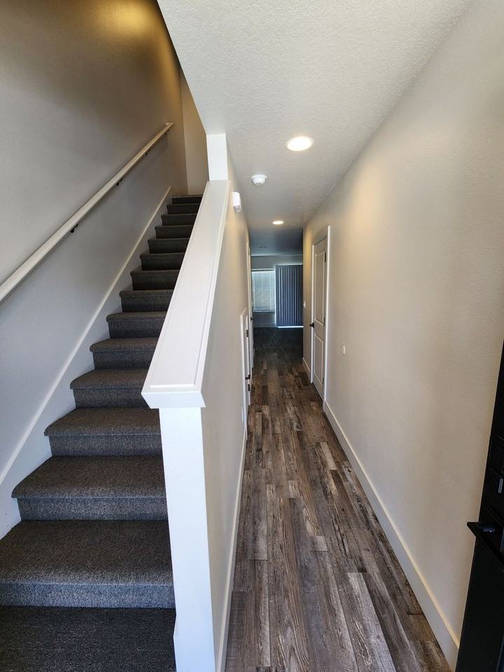 1002 Peach Rd - Photo 3 of 18