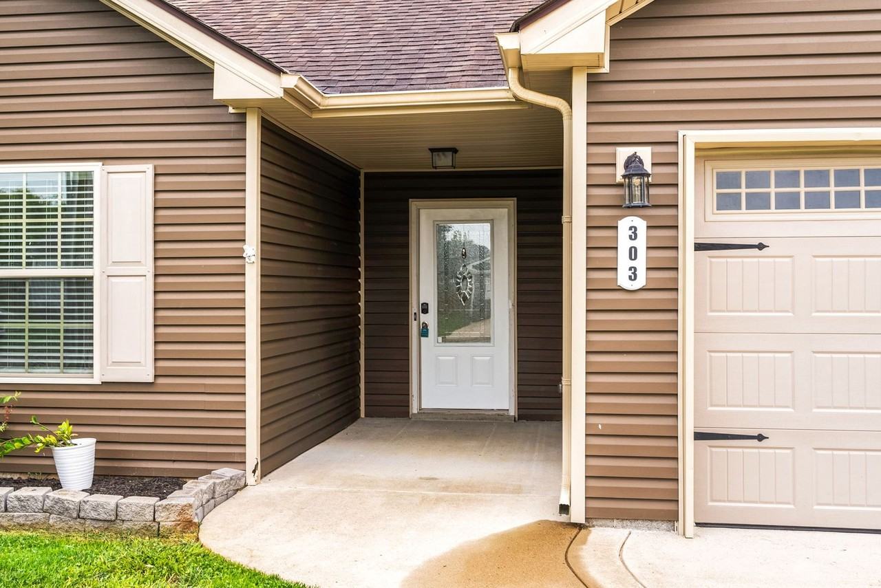 303 Ferdinand Ln - Photo 2 of 29