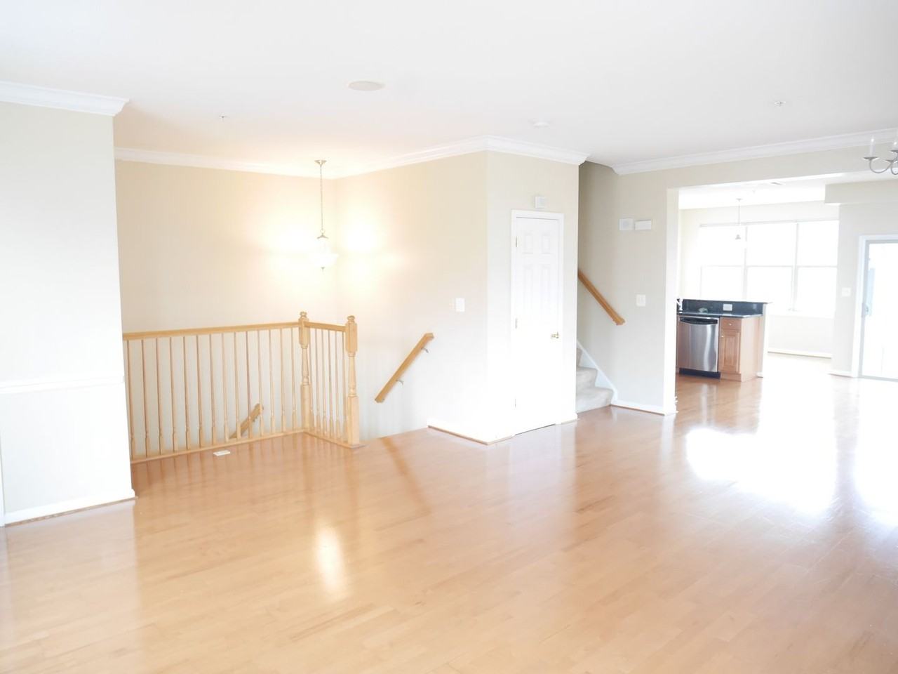 16 S Exeter St - Photo 3 of 31