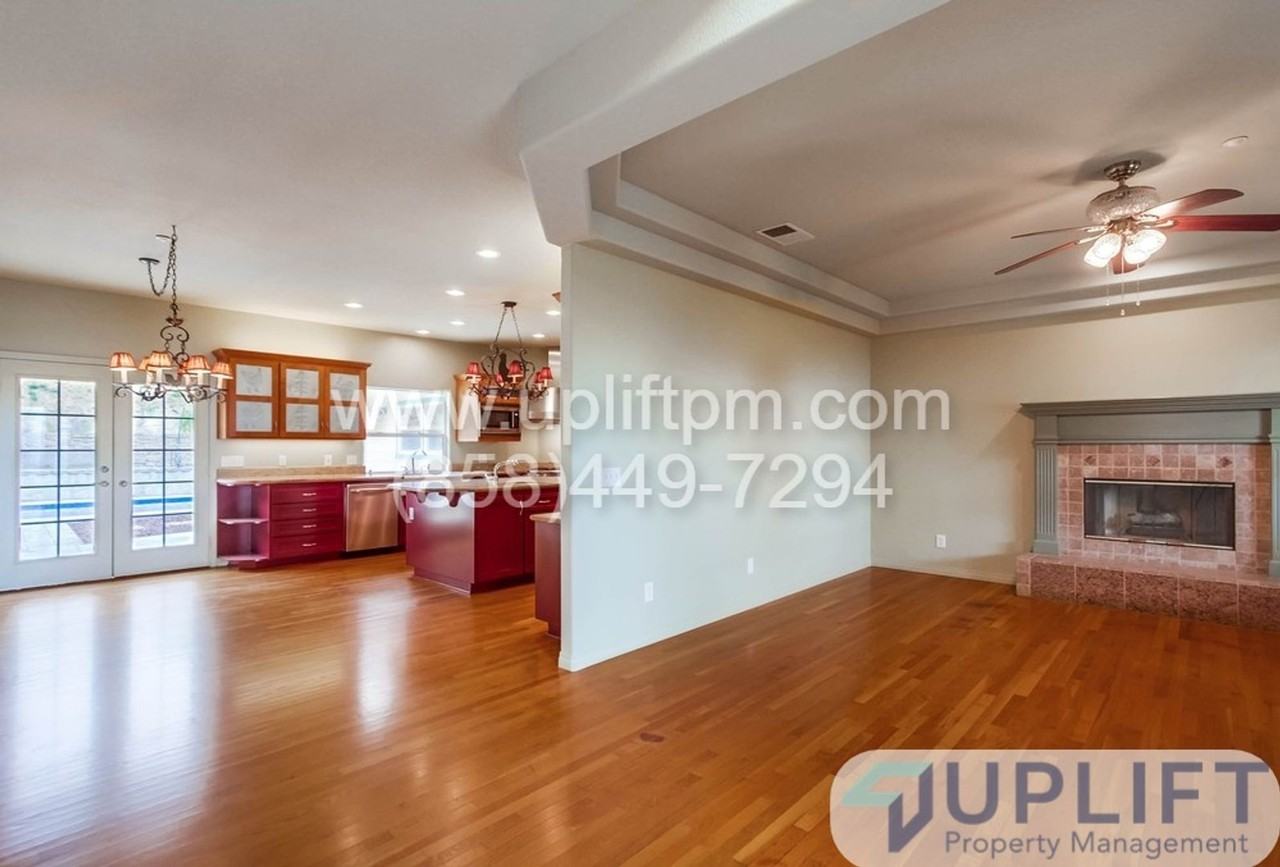 24468 Rutherford Rd - Photo 6 of 35