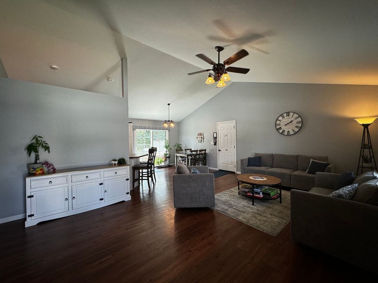 23313 Righteous Ln - Photo 3 of 29