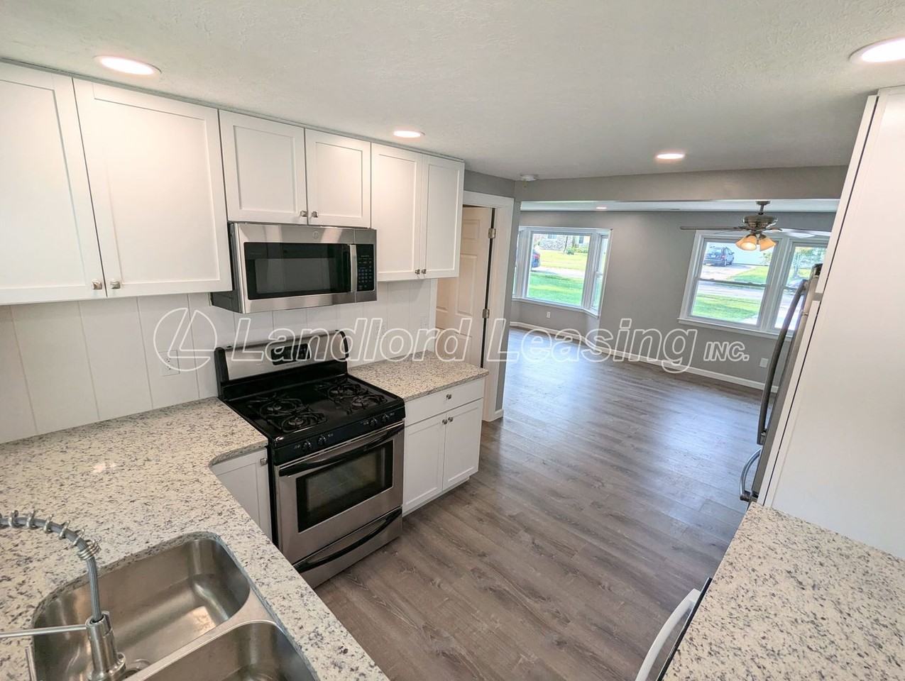 4895 Greenwood Drive - Photo 7 of 17