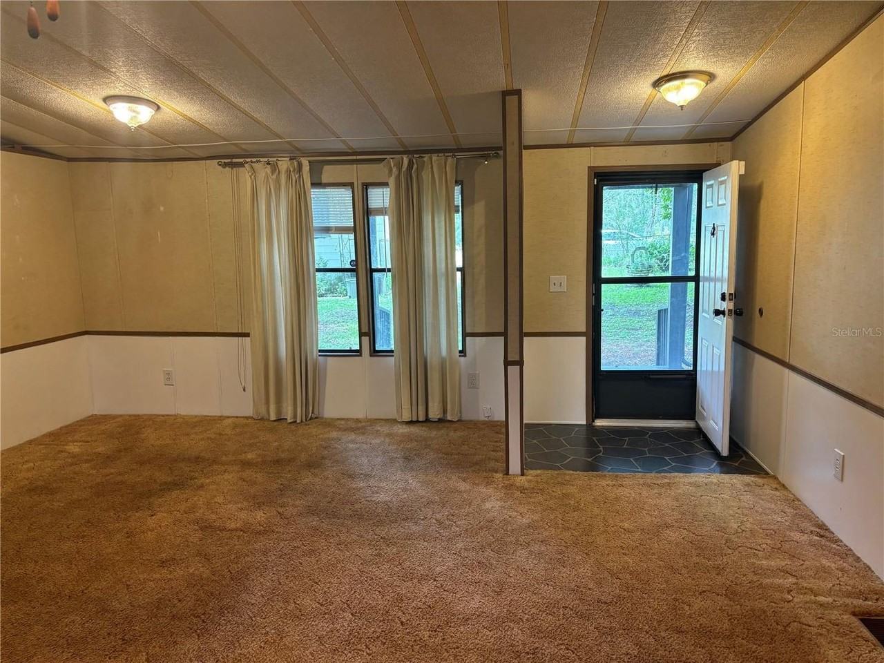 8349 E Turner Camp Rd - Photo 2 of 13