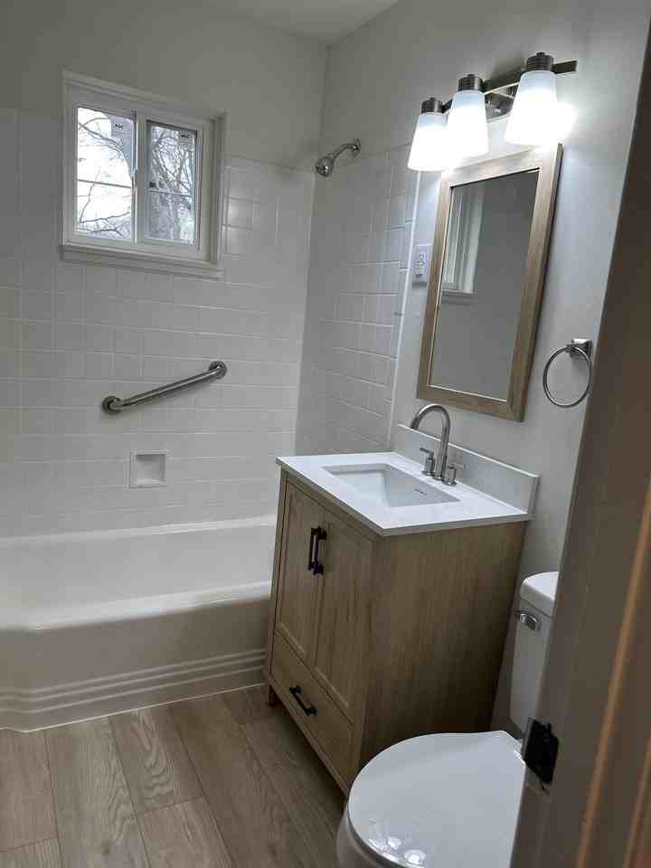 Olathe 41 at Creekside - Photo 6 of 10