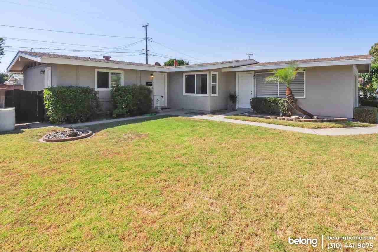 8349 Decosta Ave - Photo 2 of 26