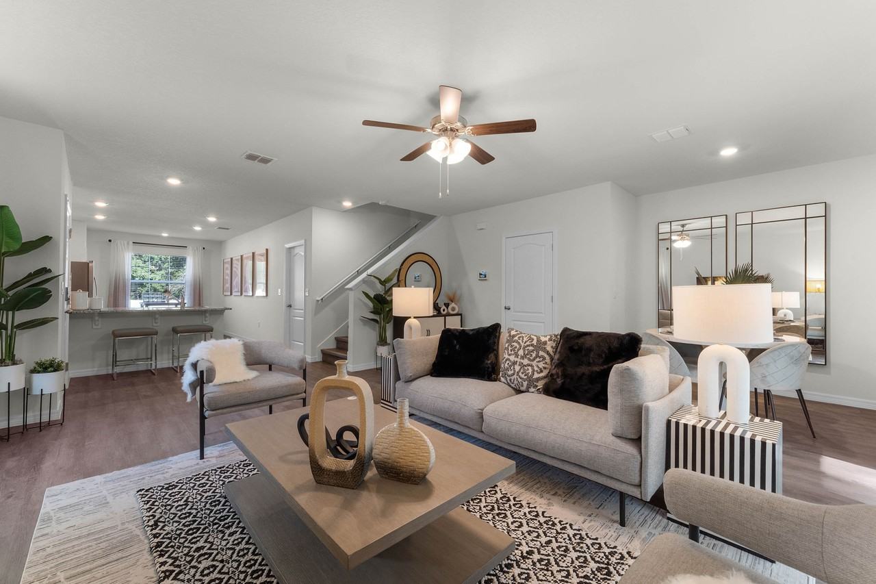 42 Center Grande Rd - Photo 2 of 50