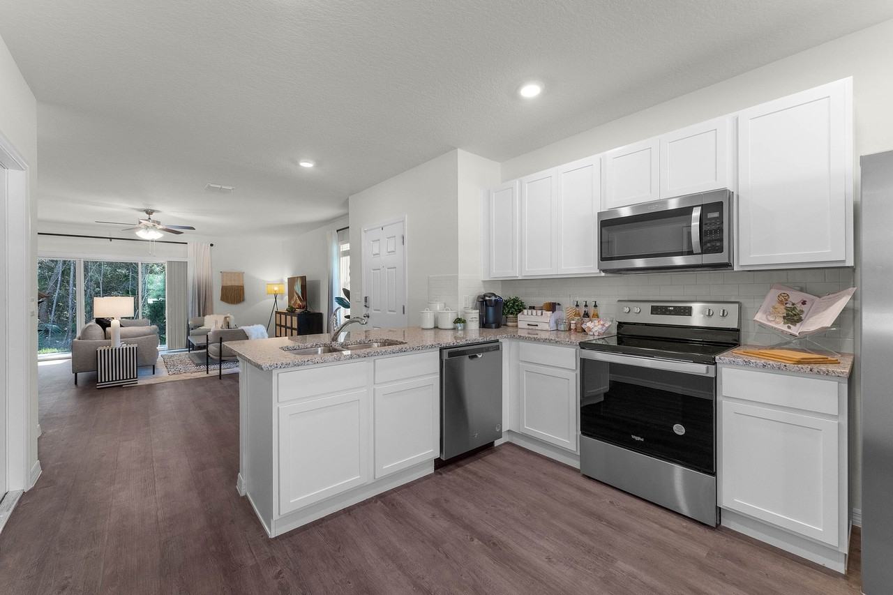 42 Center Grande Rd - Photo 3 of 50