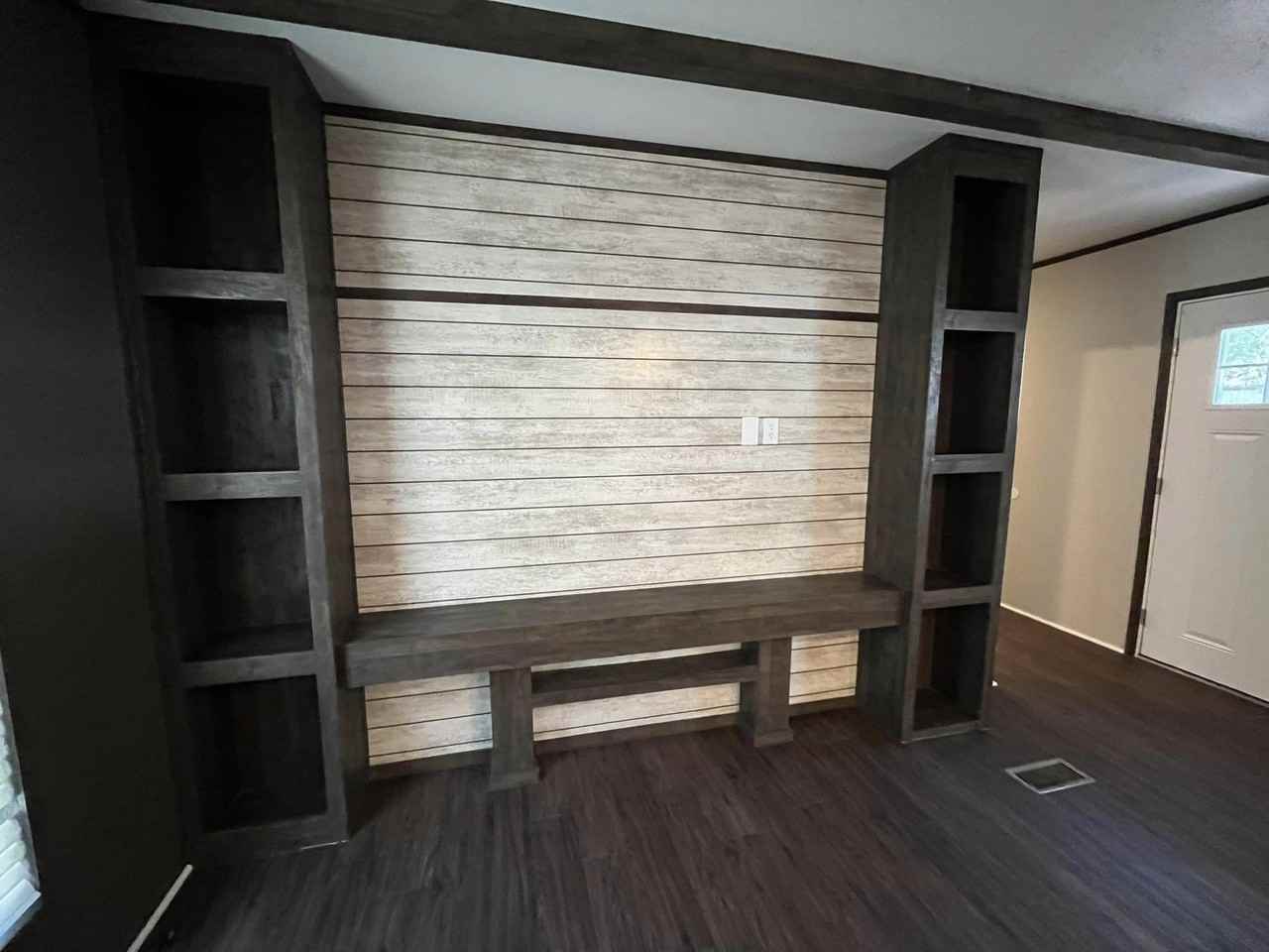 119 Betty St - Photo 7 of 23