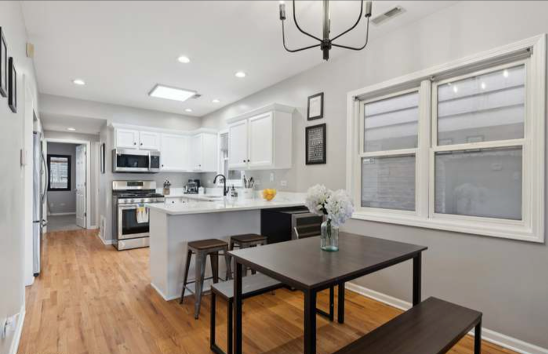 825 S Miller St #2 - Photo 2 of 11