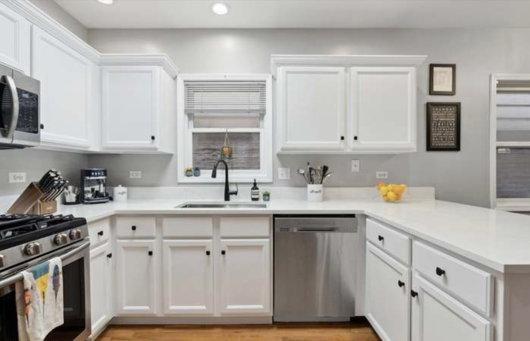 825 S Miller St #2 - Photo 5 of 11