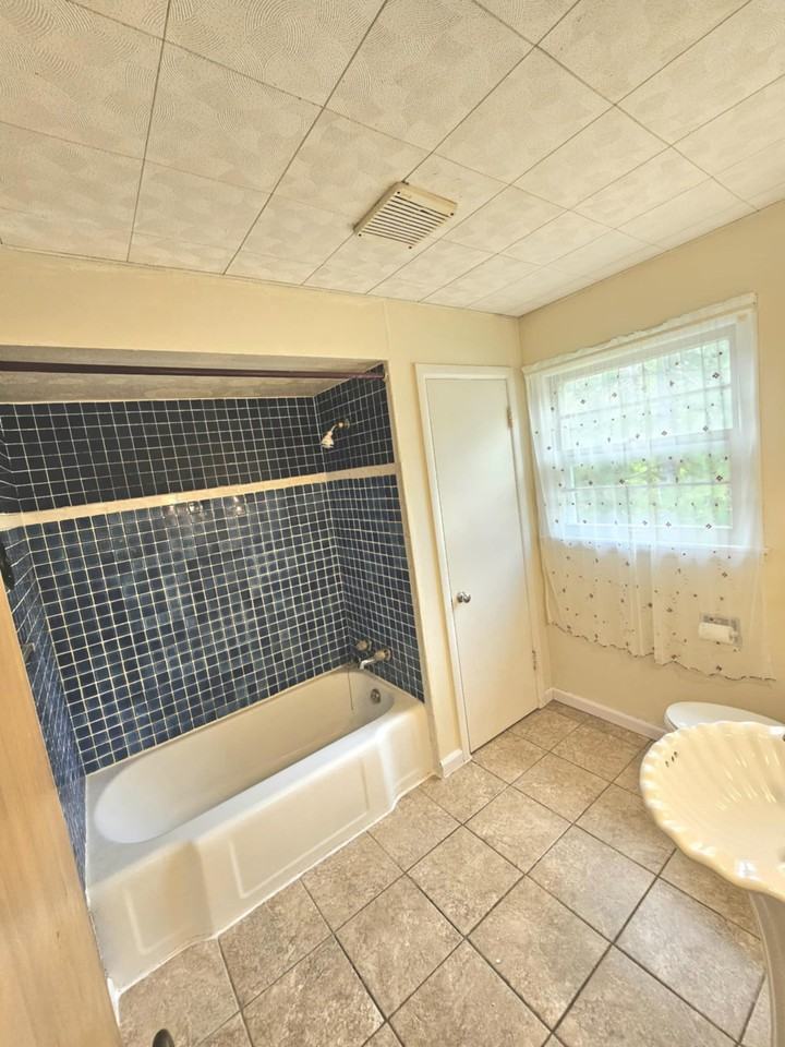 1309 Jewel Ct #1309DUPLEX - Photo 7 of 24