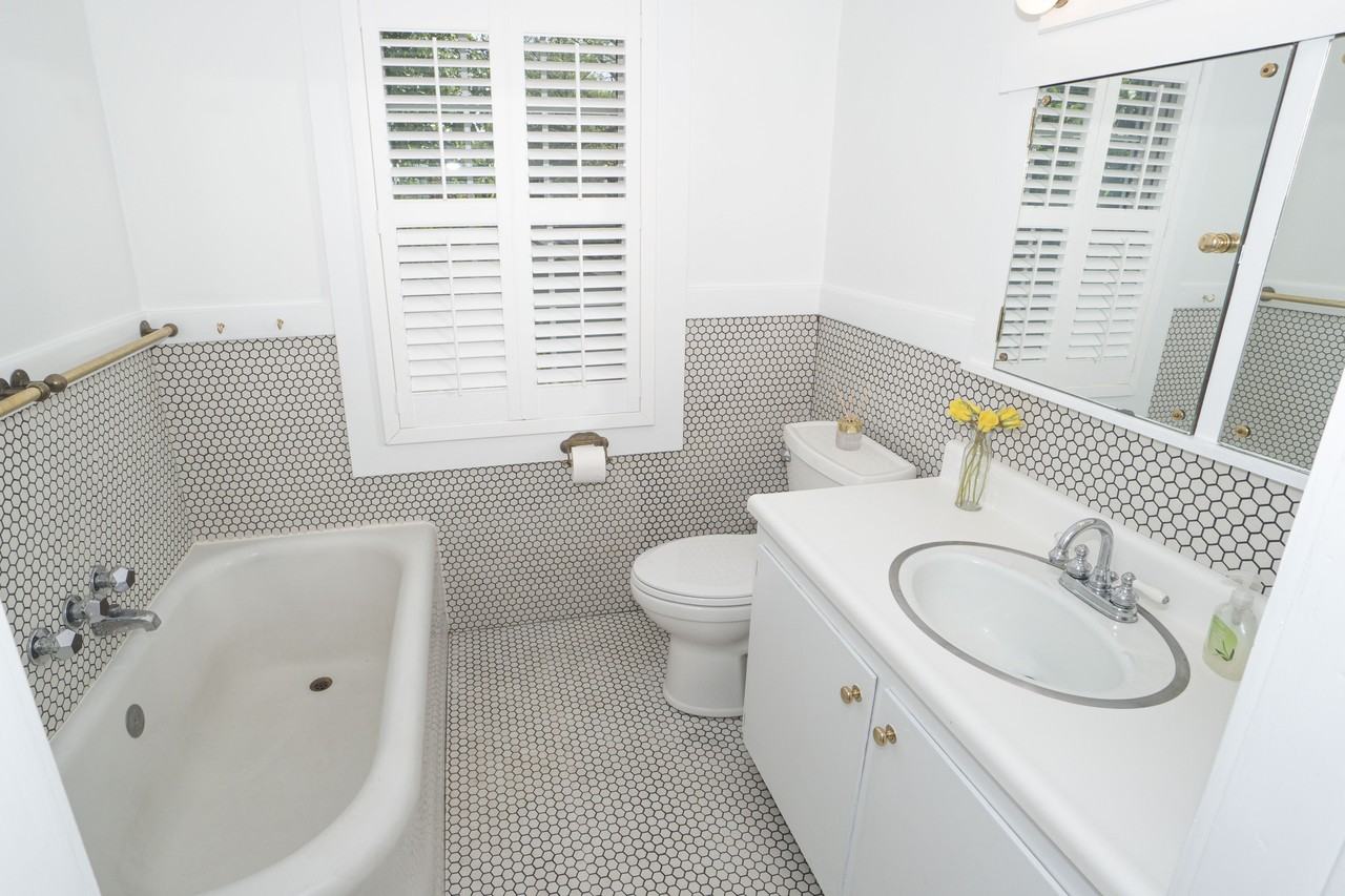 3315 Terrace Dr #NA - Photo 2 of 18