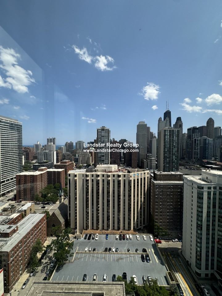 204 W Hill St #2501 - Photo 4 of 38