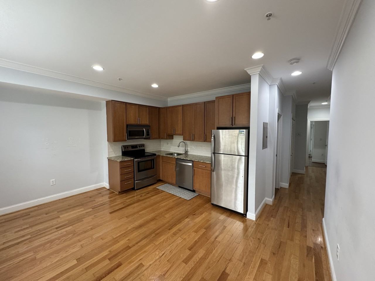 3921 7th St Nw #2 - Photo 2 of 8