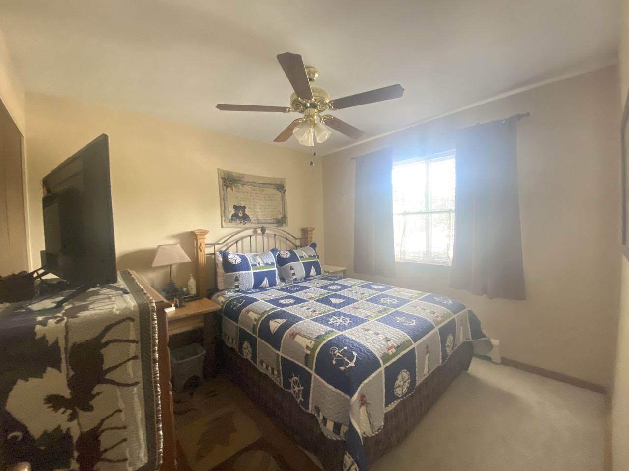 340 E La Bonte St #26 - Photo 4 of 19