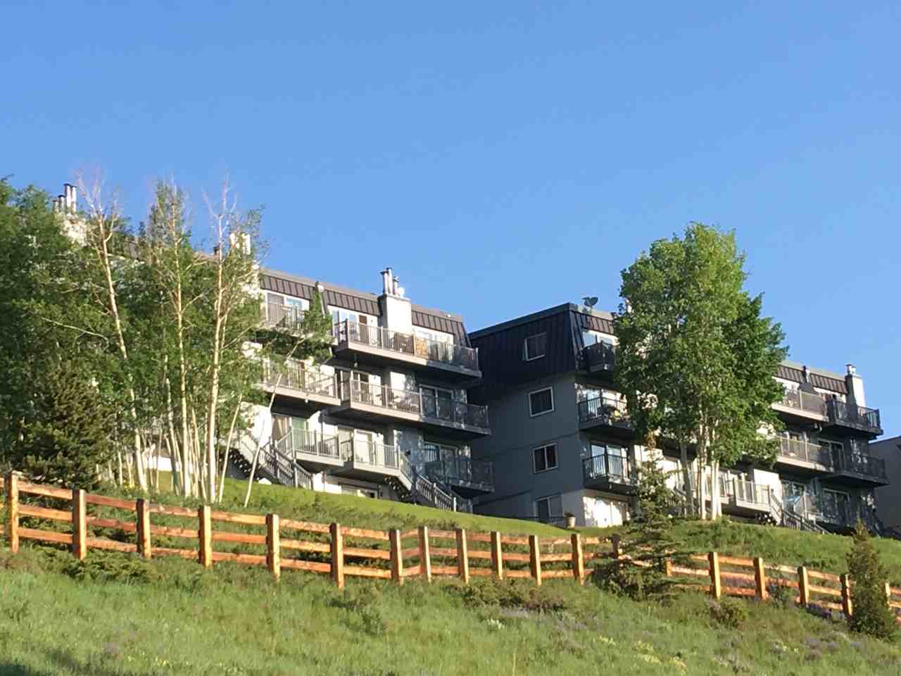 340 E La Bonte St #26 - Photo 5 of 19