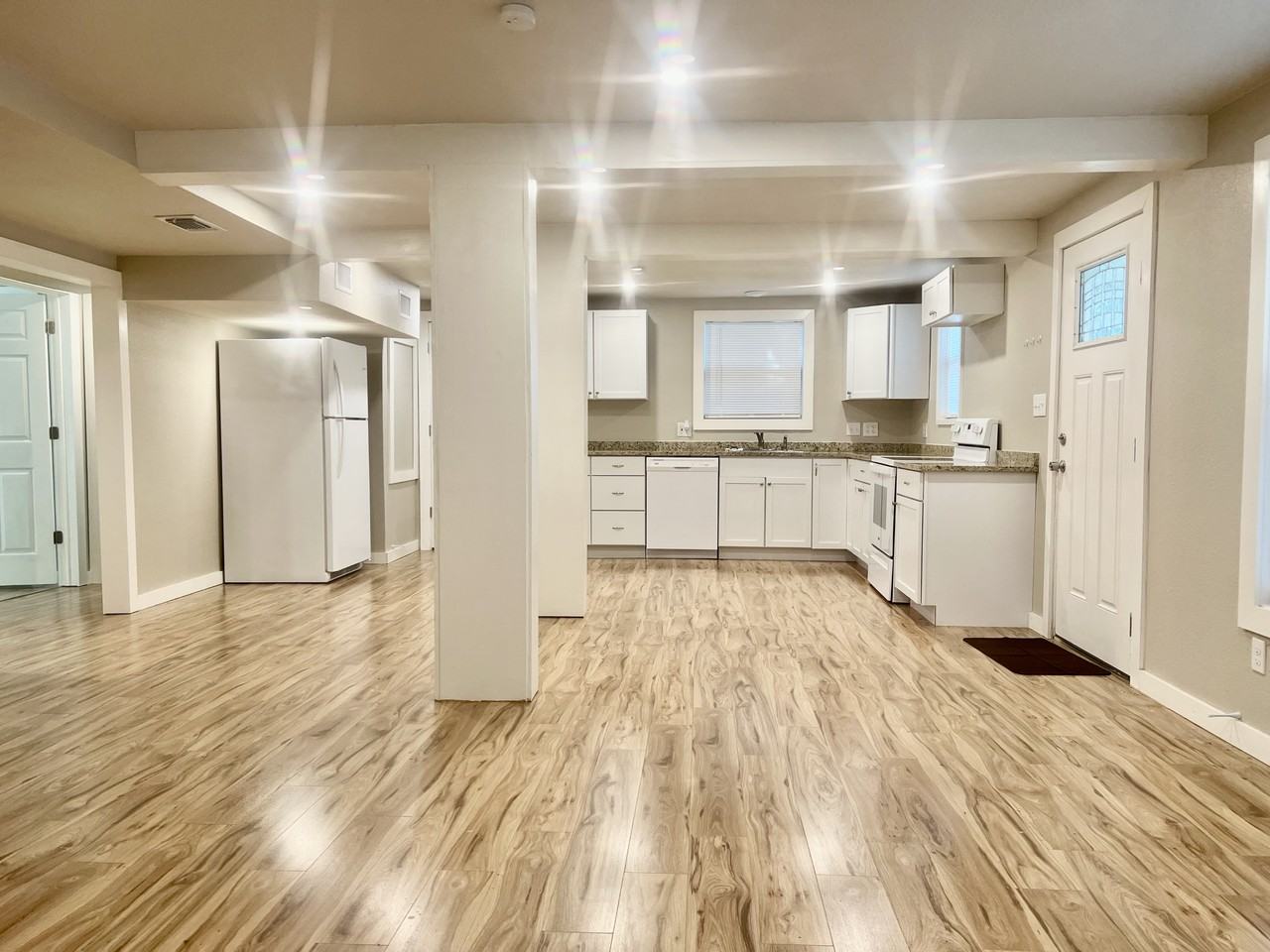 809 Burleson St #A - Photo 3 of 10