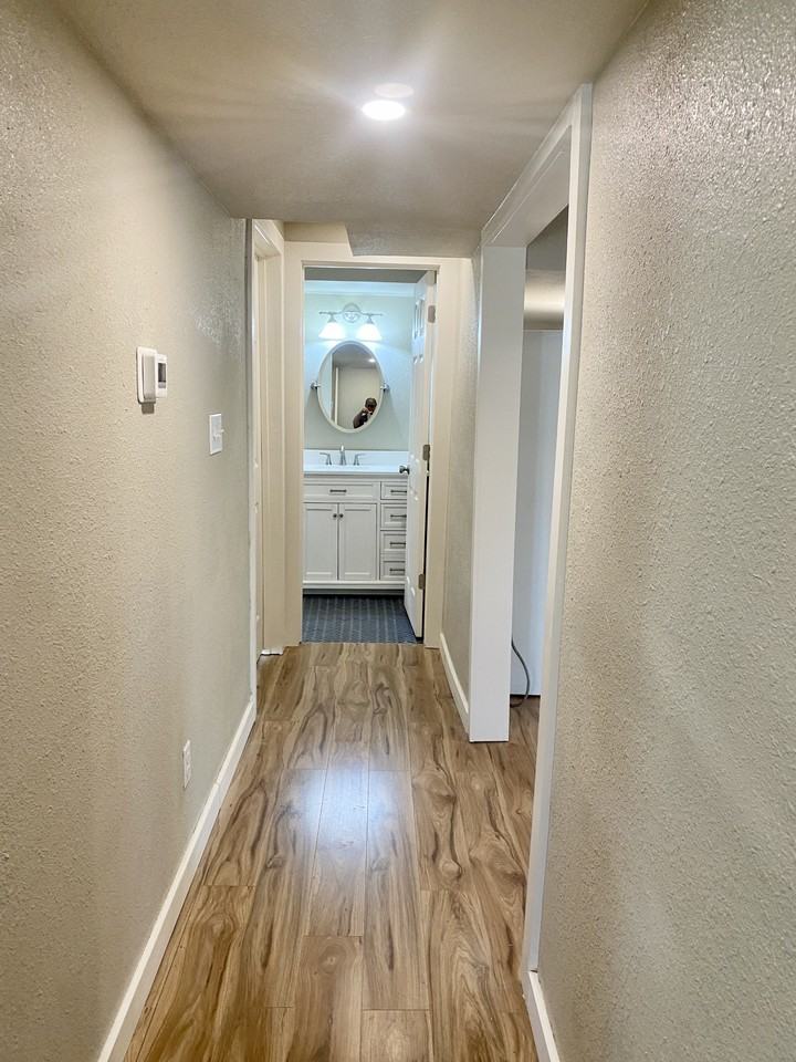 809 Burleson St #A - Photo 7 of 10