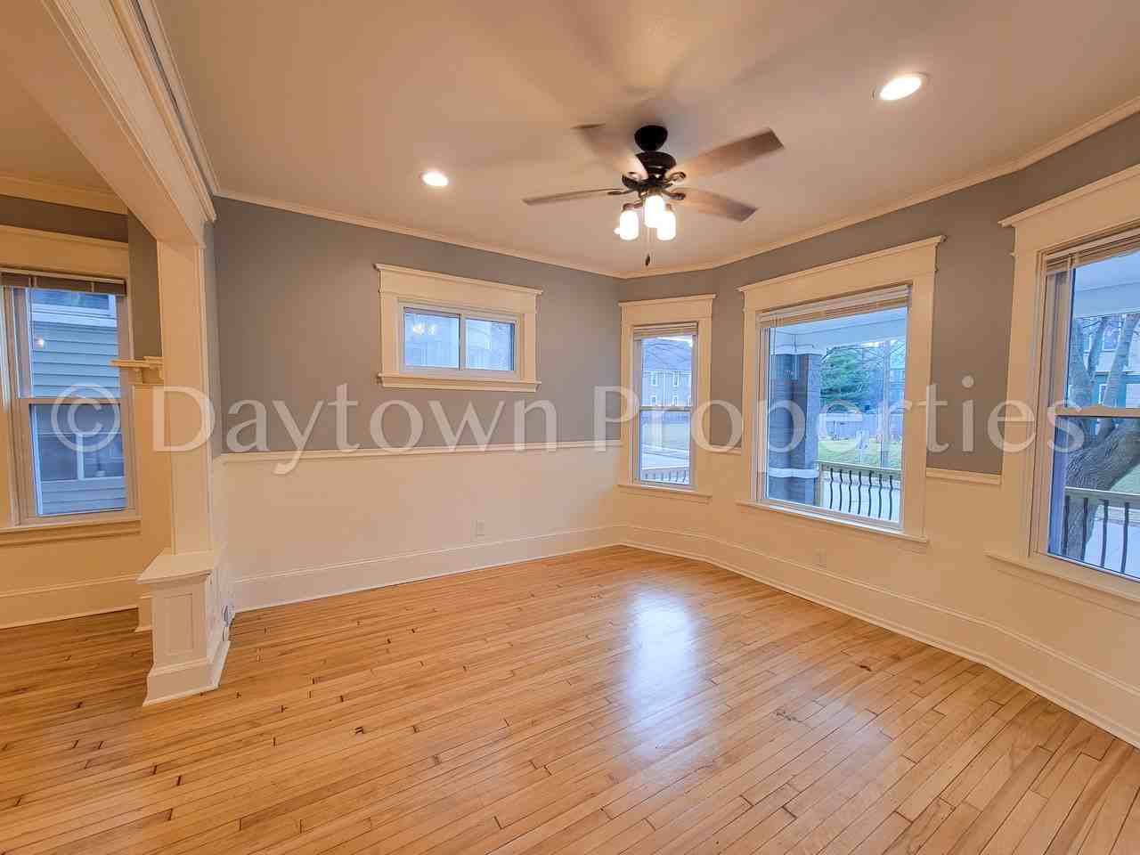 1036 1036 1038 N 21st St #1036 - Photo 3 of 20