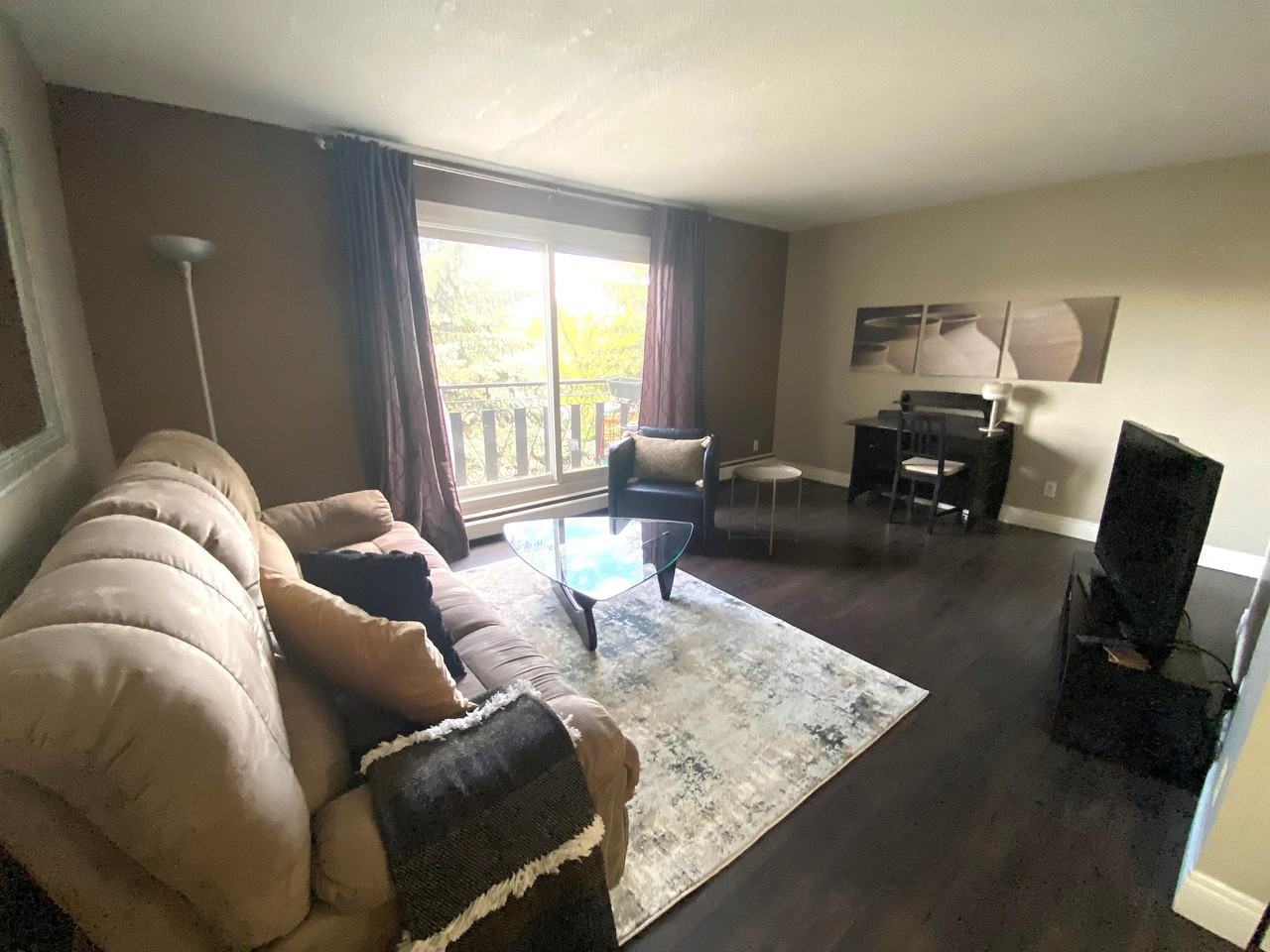 302, 7945-82 Avenue #302F - Photo 4 of 19