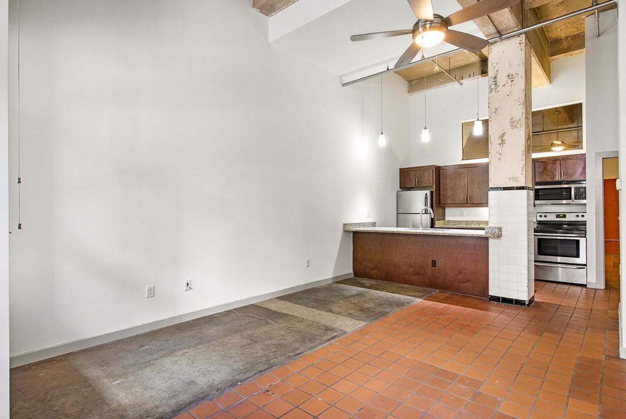 Jackson Street Lofts - Photo 5 of 22