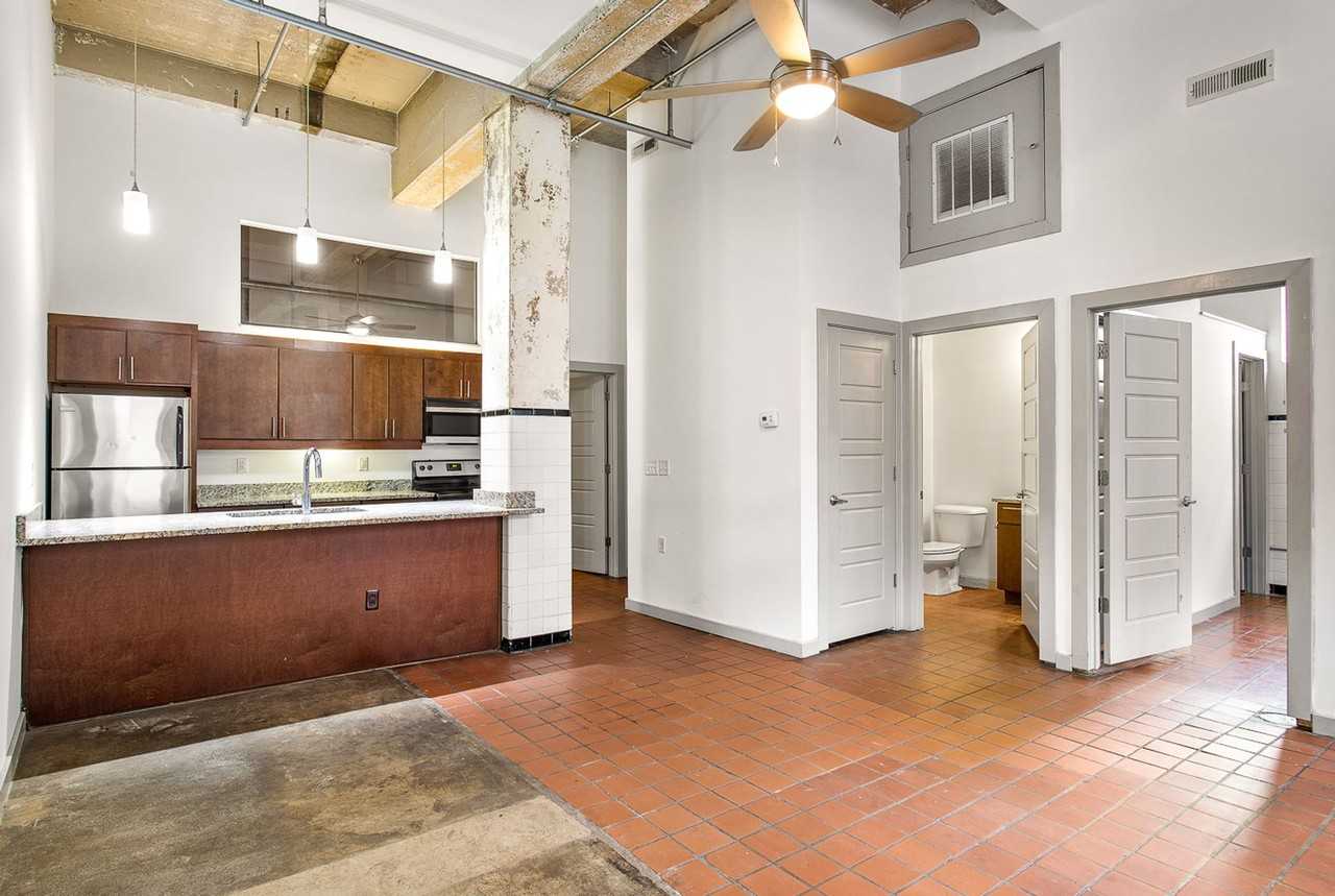 Jackson Street Lofts - Photo 6 of 22