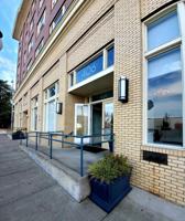 featured image of 406 W Main St