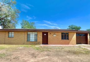 featured image of 2401 W Alameda St
