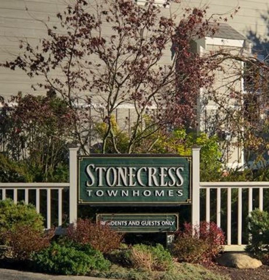 1364 Stonecress Ln Ne - Photo 3 of 31