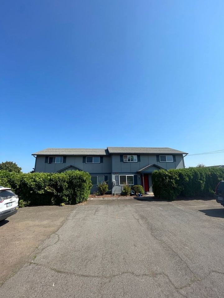 255m - Photo 3 of 20