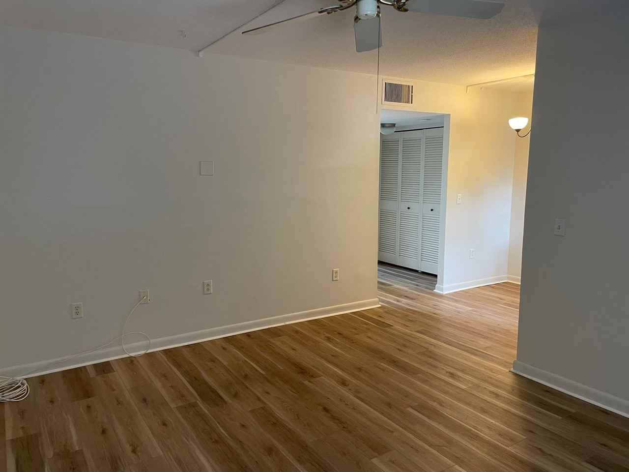 370 Base Ave E #105 - Photo 5 of 12