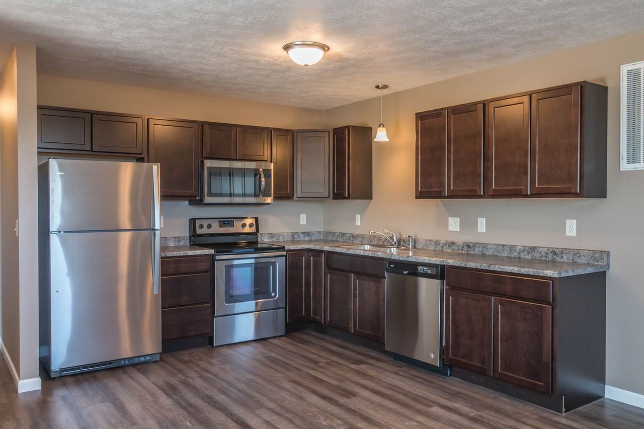 3 Bedroom Barker Place Townhome with Attached Garage & In - Photo 3 of 14