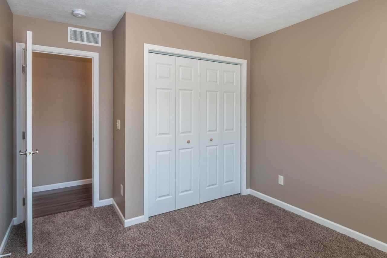3 Bedroom Barker Place Townhome with Attached Garage & In - Photo 7 of 14