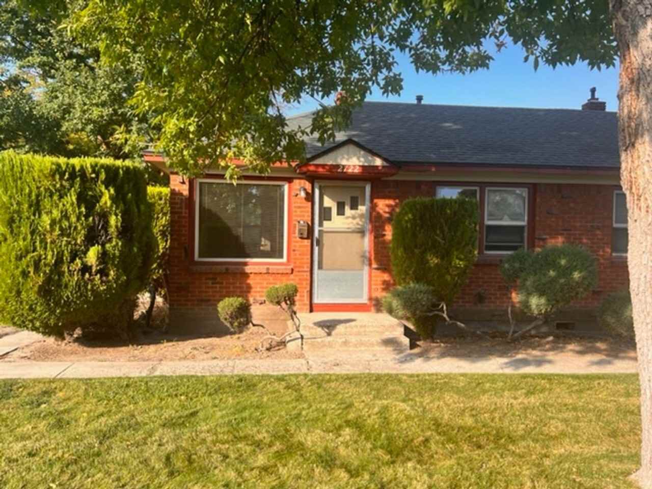 2722 W Bannock St - Photo 2 of 10