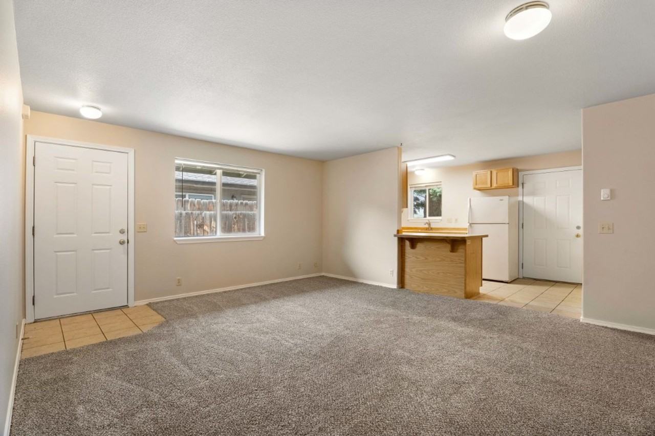 Clay Ave., 443 NE - Photo 3 of 30