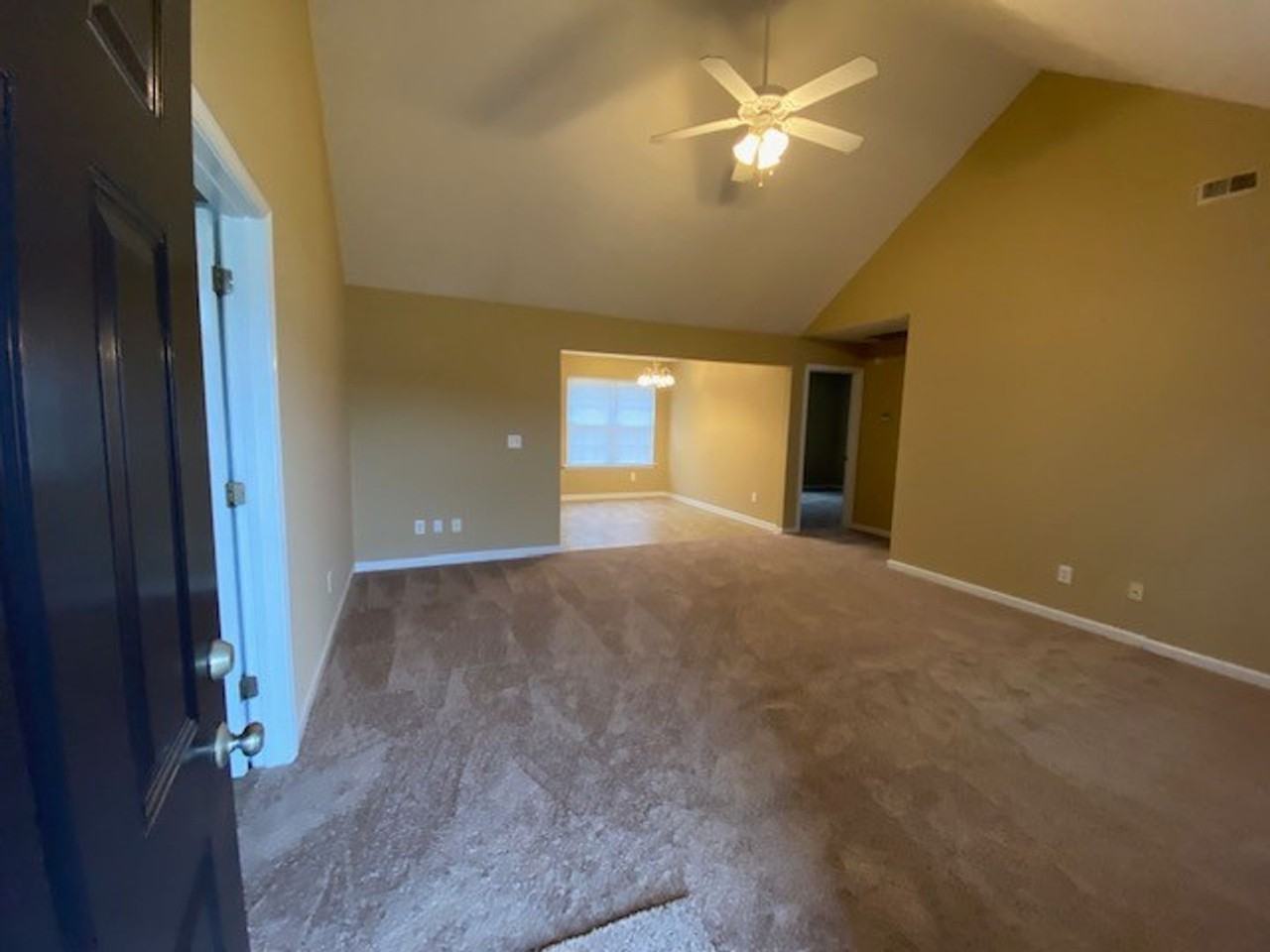 3117 Barretts Ridge Dr - Photo 2 of 11