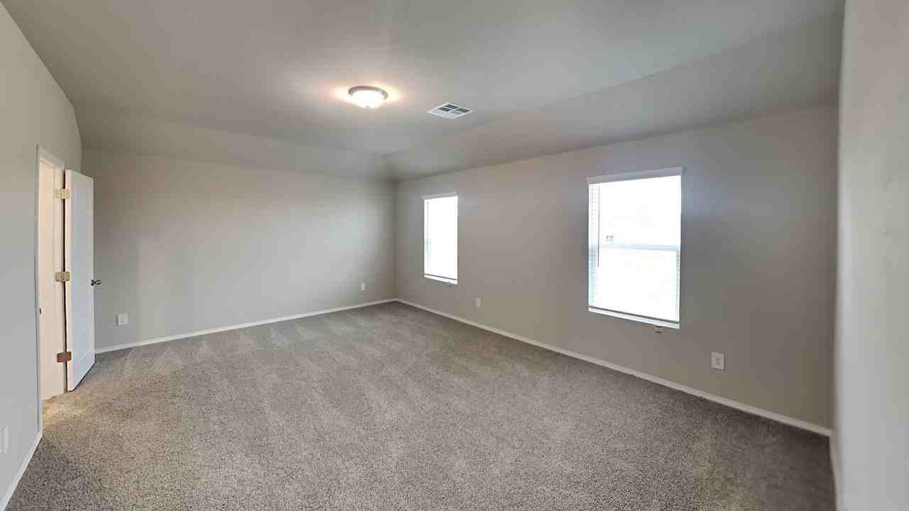 10509 Nw 25th St - Photo 7 of 18