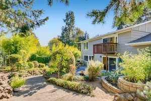 featured image of 4985 Se Mason Ln