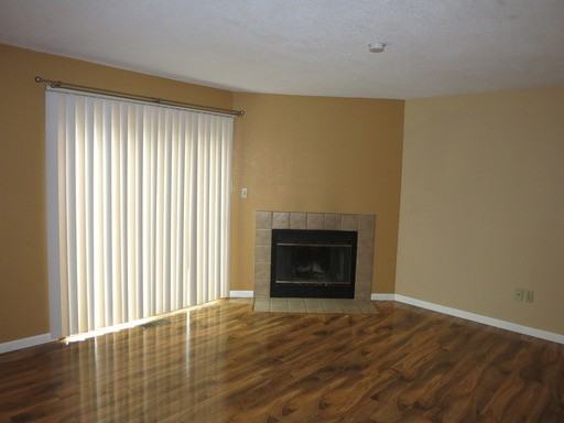 4233 Hunting Meadows Cir - Photo 6 of 15