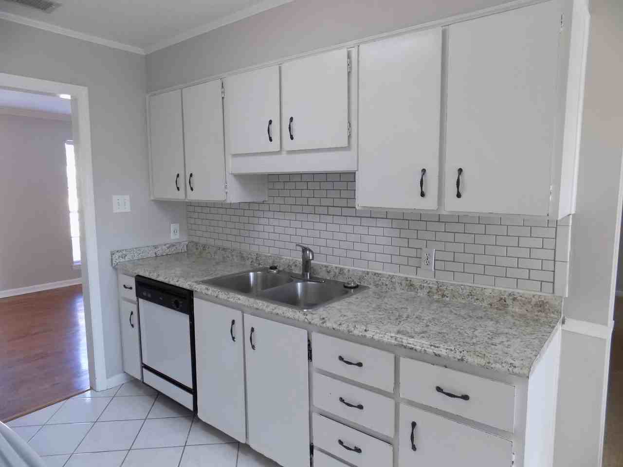 15 Red Fox Dr - Photo 7 of 23